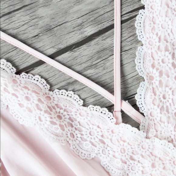 Brand new pink backless romper - Picture 4 of 6